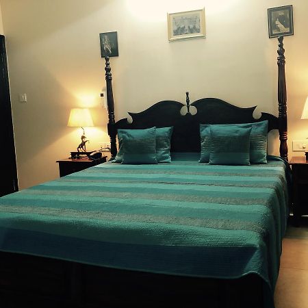 Saket Inn Jaipur Bagian luar foto